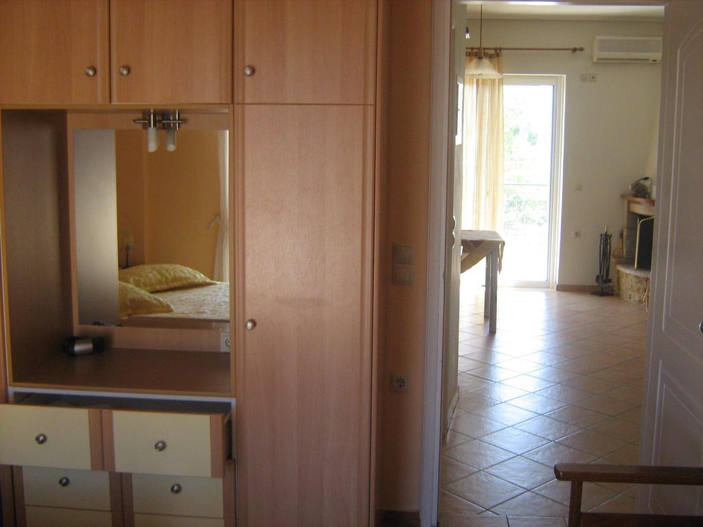 Filoxenia Apartment Levidhion Phòng bức ảnh