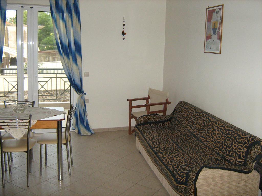 Filoxenia Apartment Levidhion Phòng bức ảnh